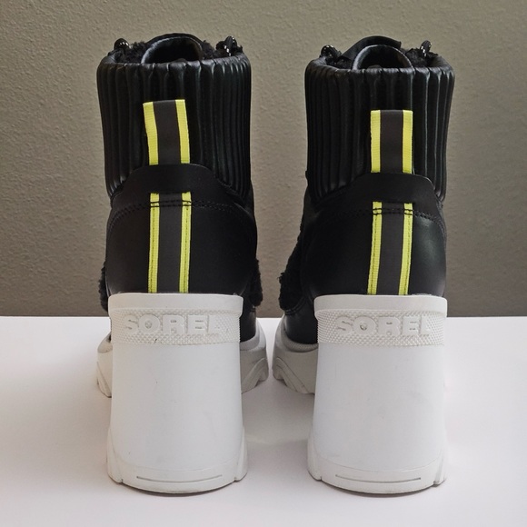 EUC SOREL Brex Heel Cozy Lace, Black/Sea Salt, Size 9 - Picture 3 of 7
